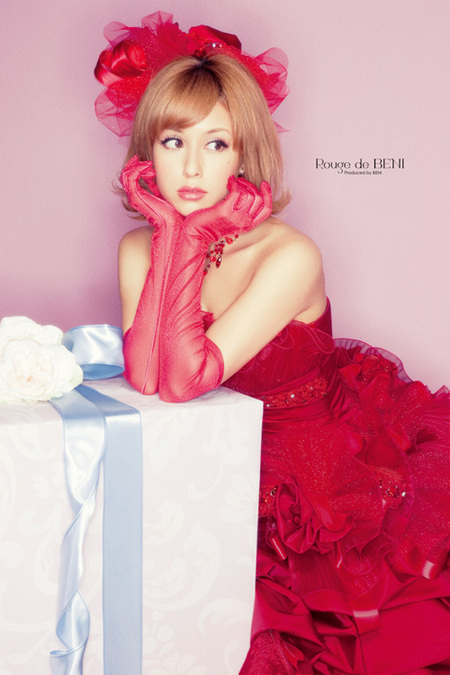 4 Must-Try Wedding Dress Brands Produced by Beloved Celebrities You Dream to Wear♡にて紹介している画像