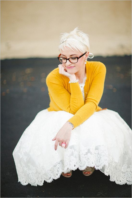 Trending Style: 5 Wedding Dress After-Party Looks with One Item Added ♡にて紹介している画像