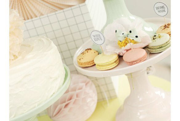 "Have You Heard of 'Miss Etoile'? Everything from Paper Items to Wedding Favors!"にて紹介している画像