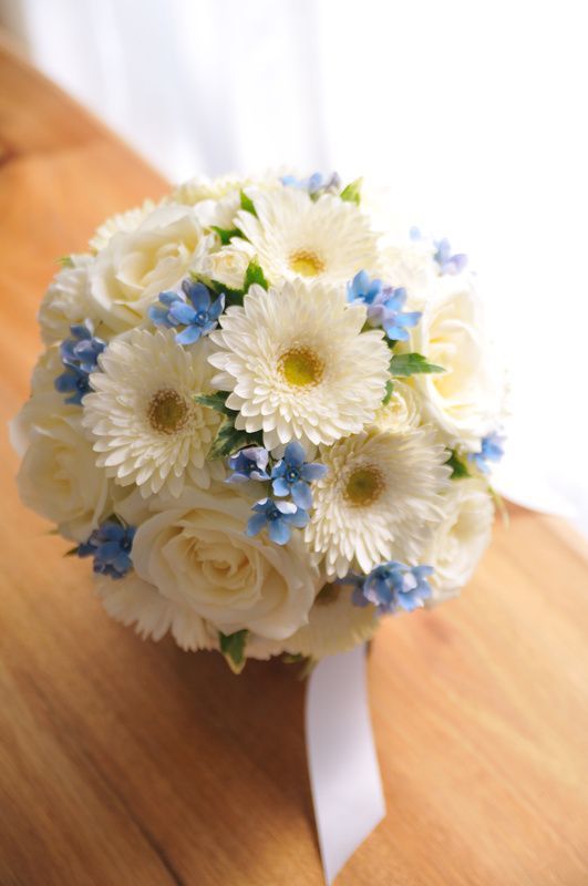 Perfect Bouquets for Your Wedding: A Curated Collection by Silhouette ✳︎にて紹介している画像