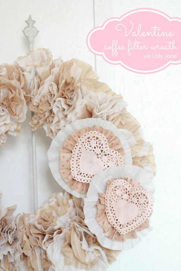 【Easy DIY】A Collection of Venue Decoration Items Made with Coffee Filters*にて紹介している画像