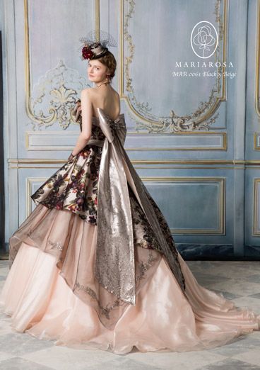 Charming Romantic Sweet Style: A Catalog of Cute Wedding Dresses and Coordination by "Maria Rosa" ♡にて紹介している画像