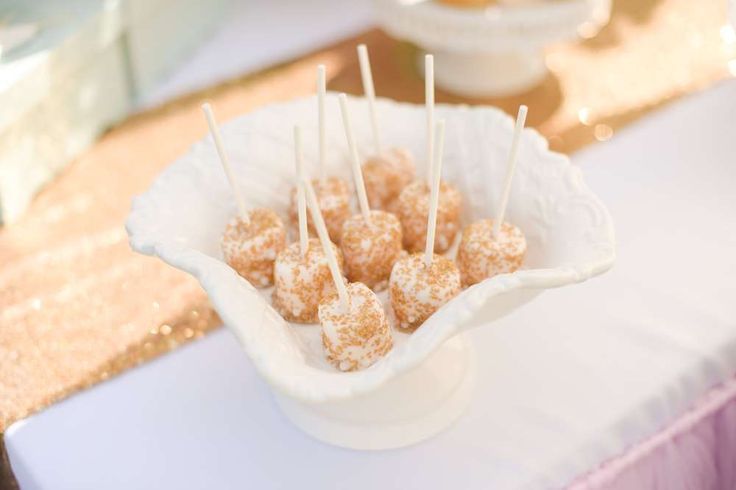 "Cute Fairy World: Tinkerbell-Themed Wedding Ideas Collection"にて紹介している画像