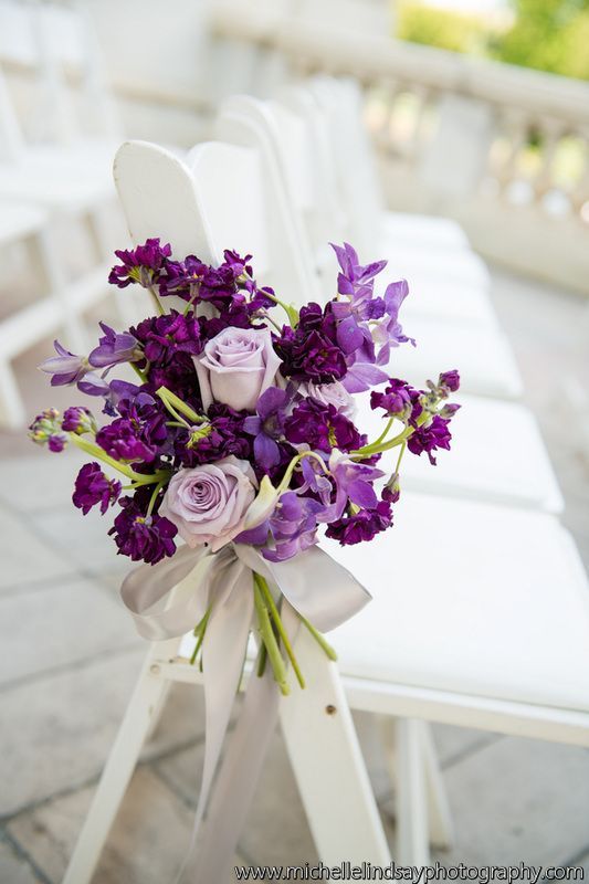 Sophisticated and Elegant: "Purple Rose" Bouquet Collection ♡にて紹介している画像