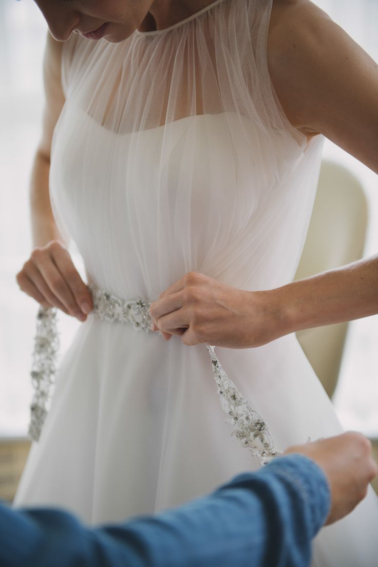 International Style: Add a Touch of Flair to Your Dress with Your Favorite Sash Belt!にて紹介している画像