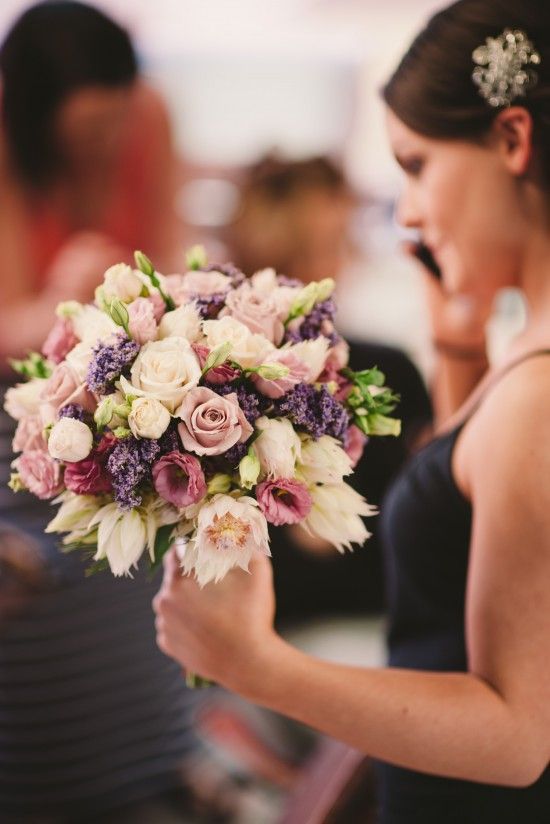 Sophisticated and Elegant: "Purple Rose" Bouquet Collection ♡にて紹介している画像