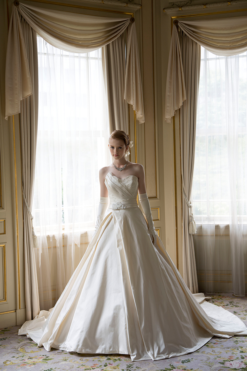 "Exquisite Dress Collection from 'Cantabella': A Showcase of Artisan Craftsmanship and Heartfelt Dedication from the Atelier in Komagome, Tokyo"にて紹介している画像