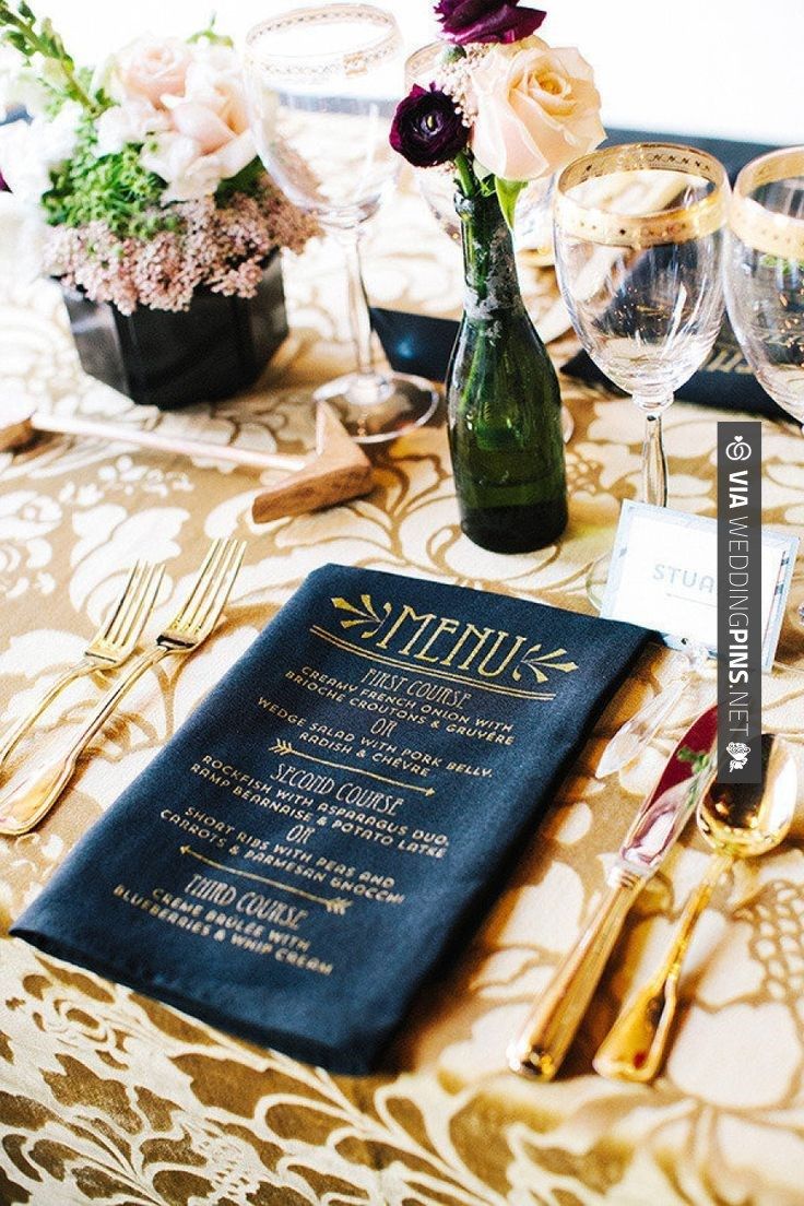 ビンテージ風の柄がロマンティック♡テーブルが華やぐナプキンcollectionにて紹介している画像