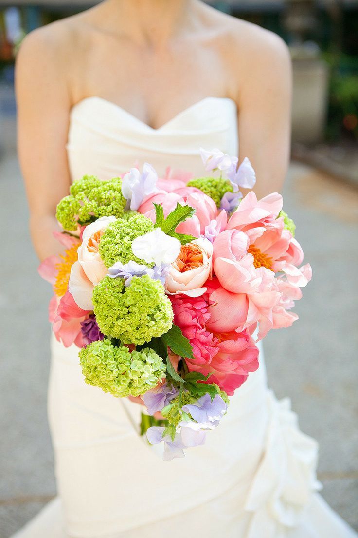 A Colorful Collection of Magnificent Peony Bouquets! ♡にて紹介している画像