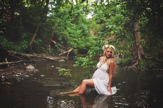 Capture the Moment: Must-Take Maternity Photos During Your Pregnancy ♡にて紹介している画像