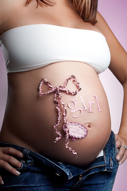 Capture the Moment: Must-Take Maternity Photos During Your Pregnancy ♡にて紹介している画像