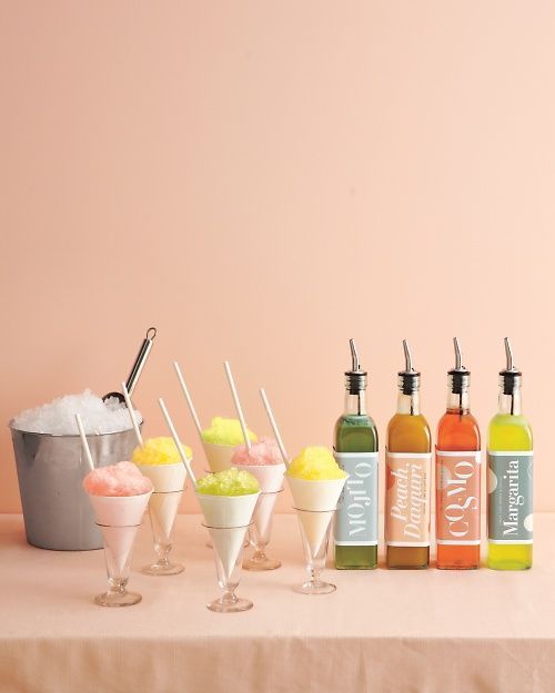 What Kind of Bar Would You Create for Your Guests? The Ultimate Wedding Bar Championship! ♩にて紹介している画像