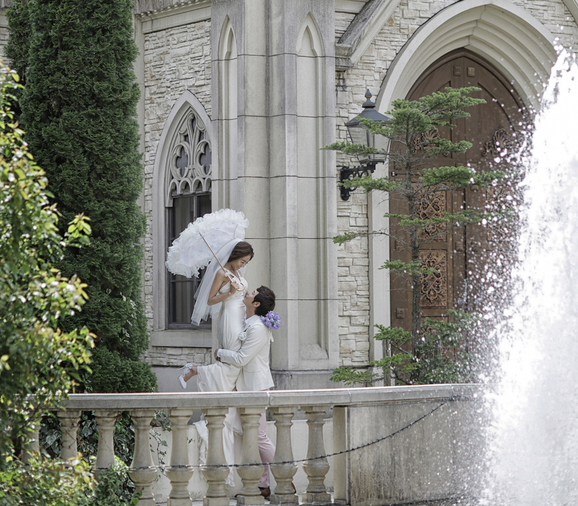 Applications Flood In Nationwide! A Collection of Wedding Photos from 'Studio Luxe' that Fulfills Women's Dreams ♡にて紹介している画像