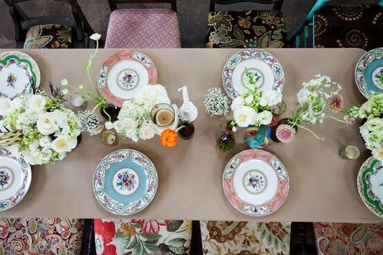 Shine with Style! Creating the Cutest Table Setting with Mismatched Dishes♡にて紹介している画像