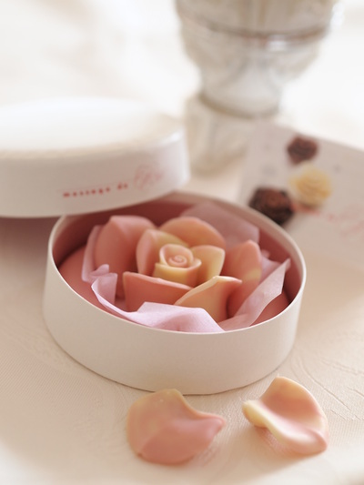バレンタイン婚なら、引菓子はチョコレートで決まり*おしゃれでおいしいおすすめショコラティエ3選♡にて紹介している画像