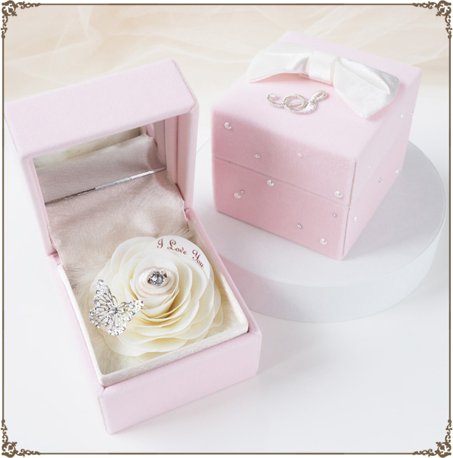 「結婚しよう」の言葉と一緒に欲しい＊『メリアルームメン』の素敵なプロポーズフラワー4選♡にて紹介している画像