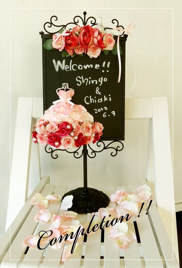 A Collection of Welcome Board Designs: From Classic to Unique Ideas for Greeting Guests ♡にて紹介している画像