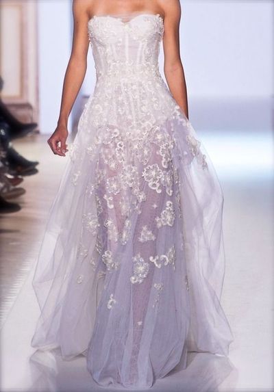 Soft and Adorable ♡ A Romantic Collection of Lilac Wedding Dressesにて紹介している画像