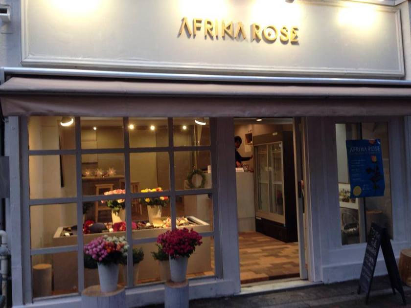強くて大きくて美しいお花が特徴＊ケニア産のバラ専門店『AFRIKA ROSE』って知ってる？にて紹介している画像