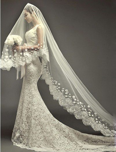 "Rediscovering the Allure of 'Maria Veil': Enchanting and Mystical Bride Looks Like a Foreign Model"にて紹介している画像
