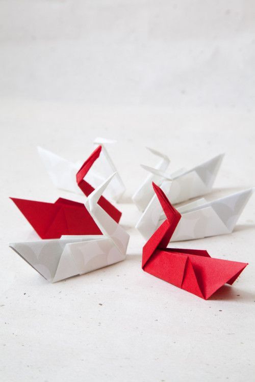 "Cozy Japanese Weddings: A Collection of 'Origami' Items to Enhance Your Table Set"にて紹介している画像