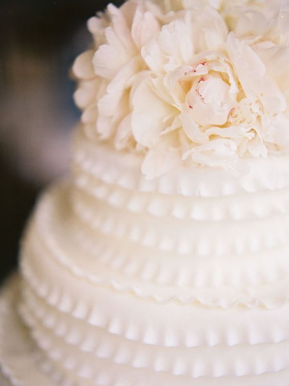 "Creating a Spring-colored Wedding with Spring Flowers: A Collection of the Most Beautiful Blooms of the Season♡"にて紹介している画像