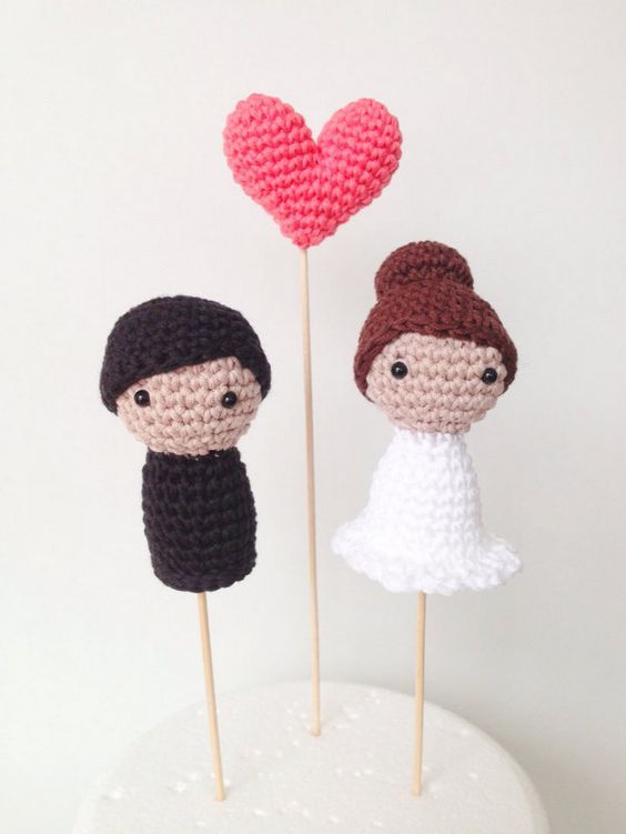 婚礼蛋糕装饰✳︎超可爱的「蛋糕顶饰」设计汇总♡にて紹介している画像