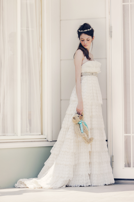 "Four Dress Shops Where You Can Request Your One-of-a-Kind Custom-Made Dress ♡"にて紹介している画像