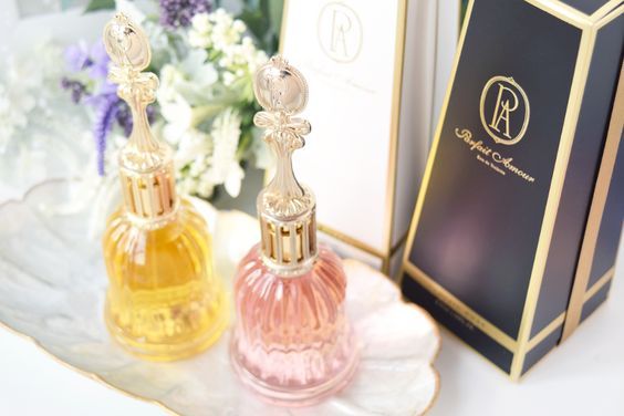 幸せを奏でる香水という噂♡『パルフェタムール』は花嫁さんにぴったりかも♩にて紹介している画像