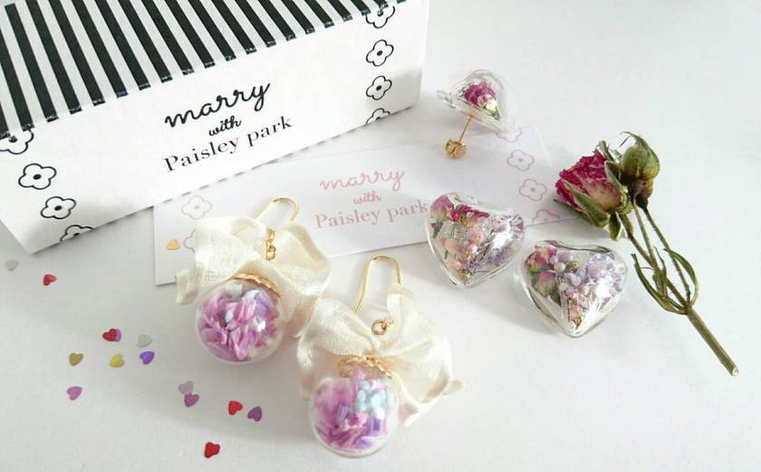 Stylish from the Ears Up: 5 Adorable Earring Designs for Brides ♡ Which One Do You Like Best? ✳︎にて紹介している画像