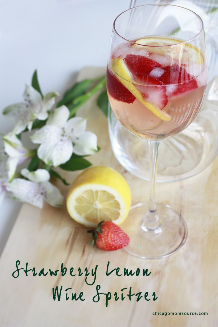 Cute and Adorable: Delightful Strawberry Drinks for a Charming Welcome!にて紹介している画像