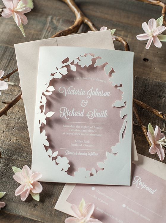 "Spring Is Just Around the Corner! A Heartfelt Wedding Inspired by the Delicate Pink of Cherry Blossoms"にて紹介している画像