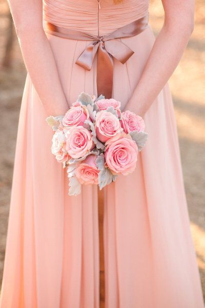 【时尚人士必读＊】2016年流行色婚礼搭配技巧♩にて紹介している画像