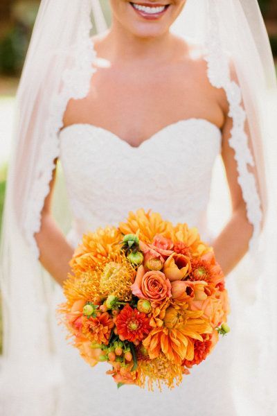 "How Much Can One Dress Change Your Impression? Tips for Transforming Your Look with a Bouquet: The Art of Versatile Styling♡"にて紹介している画像