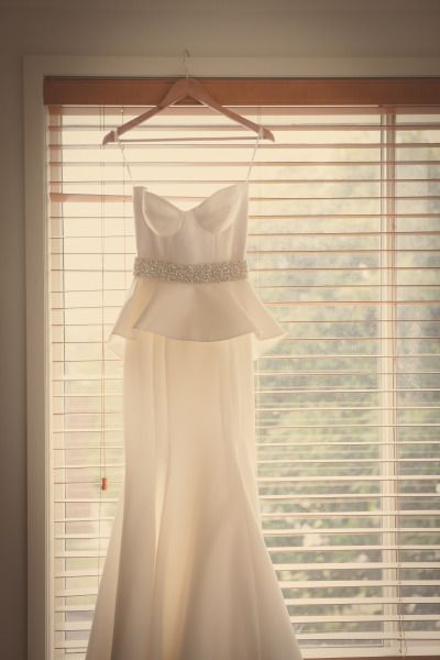 Sweet & Glamorous: What Makes the 'Peplum Wedding Dress' a True Boost to Femininity?にて紹介している画像