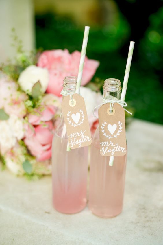 Transforming Plain Glasses: The Trend of Making Welcome Drinks Adorable with 'Welcome Straws' ♡にて紹介している画像