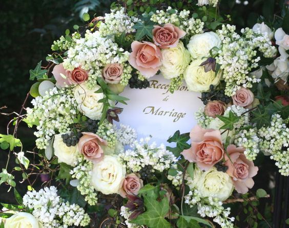 婚礼想要花朵满满♡可爱的花卉欢迎牌设计汇总＊にて紹介している画像