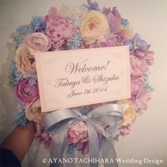 婚礼想要花朵满满♡可爱的花卉欢迎牌设计汇总＊にて紹介している画像