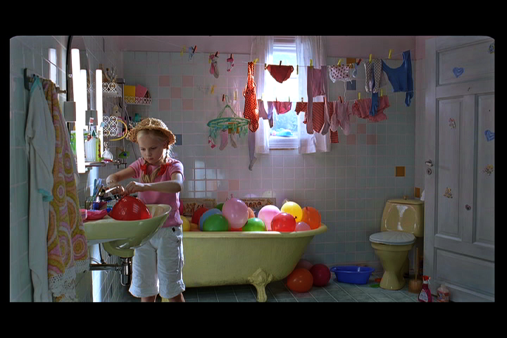 Extra Cute Wedding Ideas Inspired by the Movie Hayflower and Quilt Shoe ♡にて紹介している画像