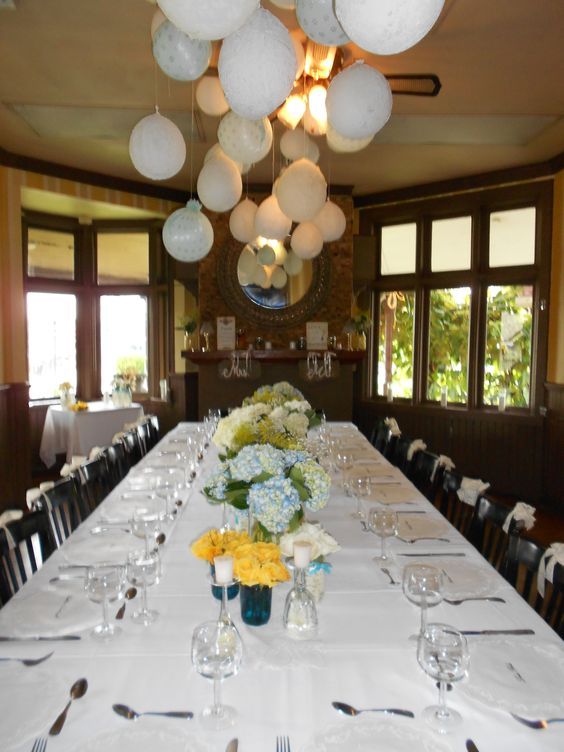 "Chic and Cute Lace: Discover 'Lace Balloons' for Venue Decoration, DIY with 100 Yen Store Materials!"にて紹介している画像