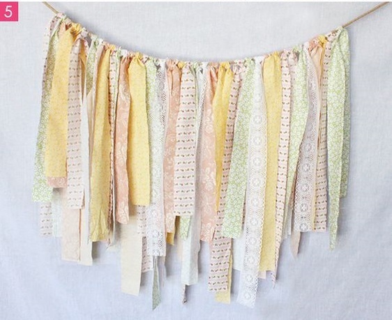 万能的『丝带窗帘』装饰方法：适用于高砂、摄影背板和欢迎空间的创意搭配♡にて紹介している画像