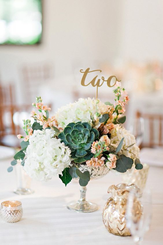 ＼海外花嫁さんに学ぶ♡／お洒落すぎる《テーブルナンバー》デザインまとめ＊にて紹介している画像