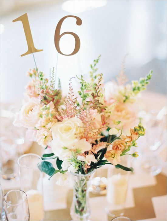 ＼海外花嫁さんに学ぶ♡／お洒落すぎる《テーブルナンバー》デザインまとめ＊にて紹介している画像