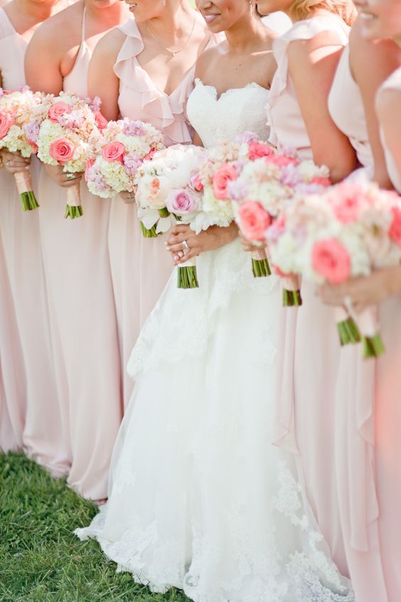 【結婚式DIY】リアル先輩花嫁さんに学ぶ*芳名帳（ゲストブック）のデザインまとめ＊にて紹介している画像