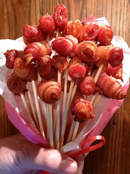 Not Just Apples! Surprise Everyone with Bacon Roses♡にて紹介している画像