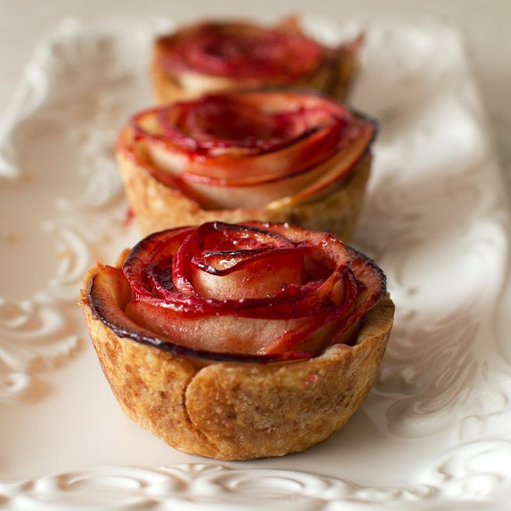 Not Just Apples! Surprise Everyone with Bacon Roses♡にて紹介している画像