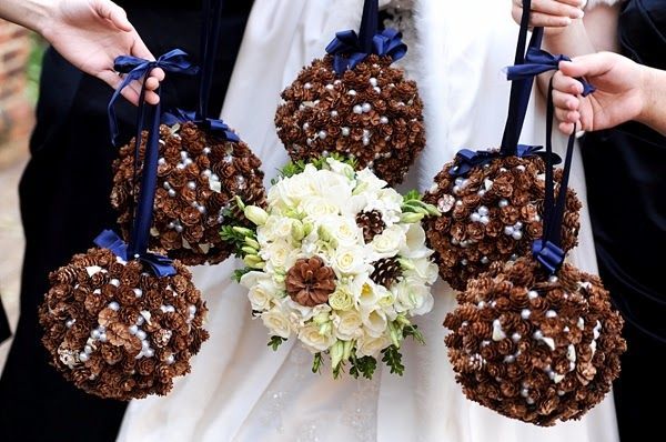 Christmas特集♡松ぼっくりを使ったかわいいブーケをあつめました♡にて紹介している画像