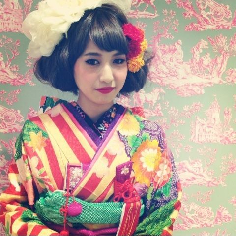 ボーイッシュなんて言わせない♡とびっきり可愛い【ショート】の花嫁ヘアカタログ＊*にて紹介している画像