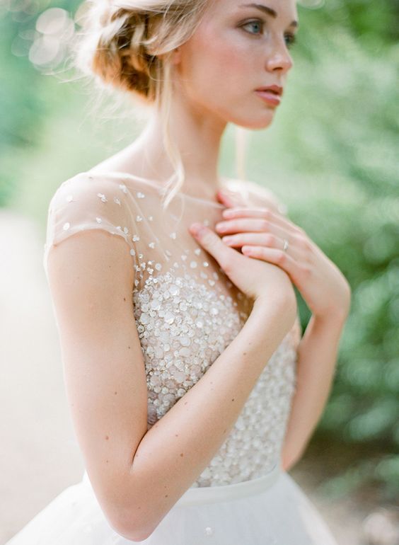 結婚式前の不安を解消♡綺麗な≪ボディ≫を手に入れるために確認しておきたいことリスト♩にて紹介している画像