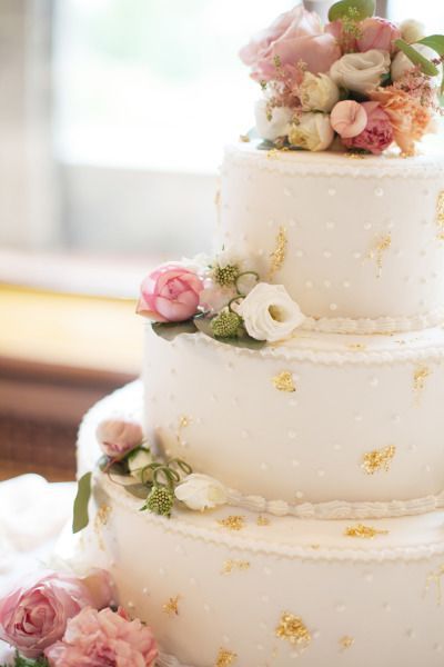 Adorably Small♡ The "Solo Wedding Cake" Served to Guests is Simply Too Cute♡にて紹介している画像